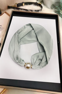 Elegant Plain Pearl Magnetic Clasp Scarf