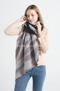 Contrast Zebra Print Diagonal Edge Wool Scarf